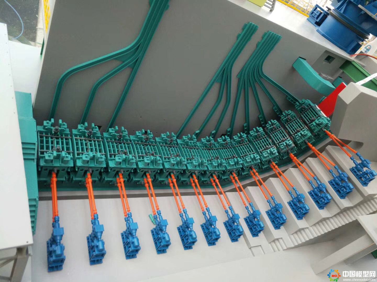 樓盤沙盤模型制作、別墅沙盤模型制作、城市規(guī)劃沙盤制作、建筑模型設(shè)計(jì)制作、工業(yè)模型設(shè)計(jì)制作、數(shù)字多媒體沙盤制作