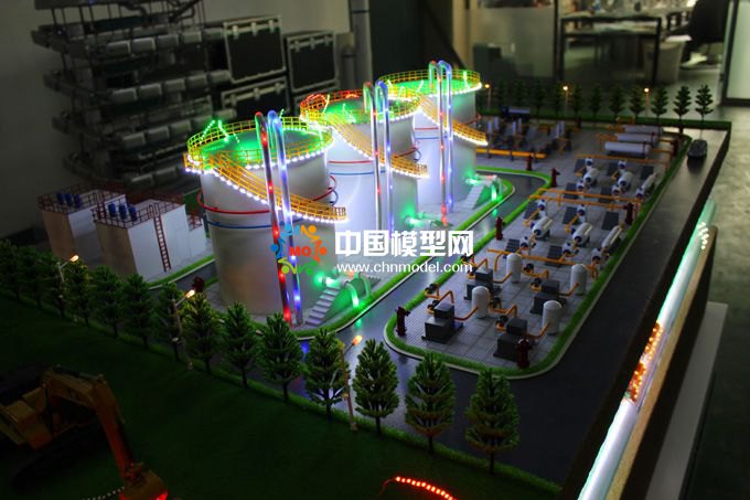 ???????儲(chǔ)油罐和儲(chǔ)氣罐安全檢測(cè)沙盤(pán)模型