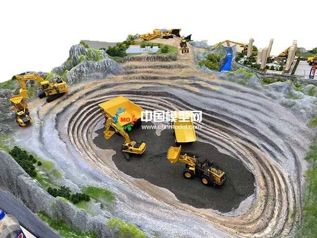 液壓挖掘機(jī)工作場(chǎng)景沙盤模型
